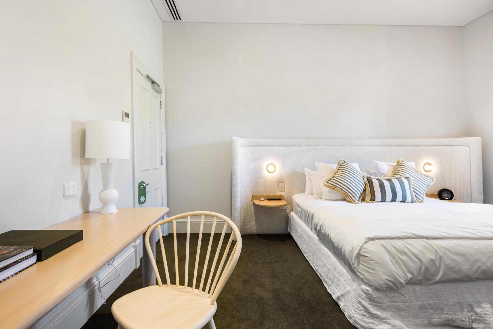 The Stirling Hotel Buitenkant foto
